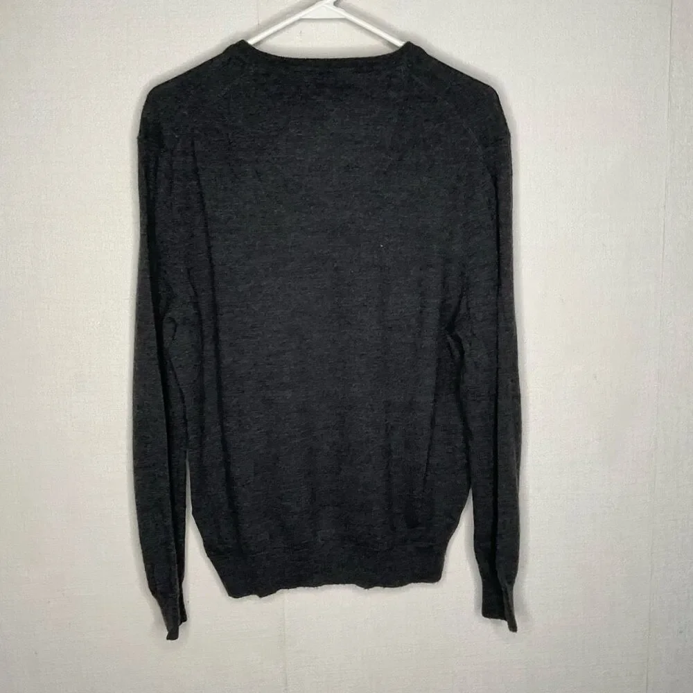 Club Room Sweater Men's Size M Medium Gray Merino‎ Wool Blend V-neck Neutral
